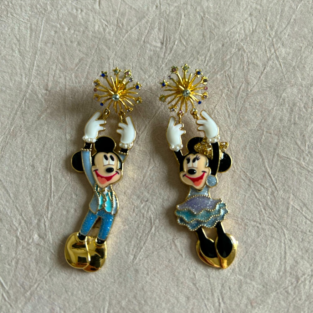 Bubble bar, Disney 50th anniversary, Mickey and Minnie earrings